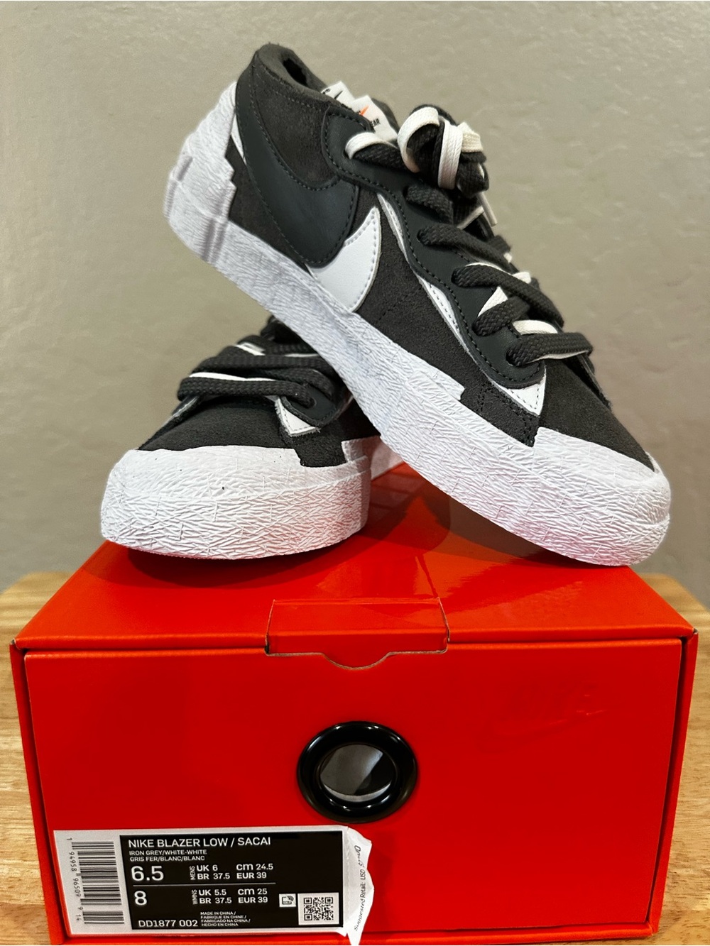 Nike Blazer Low Sacai in Black and White